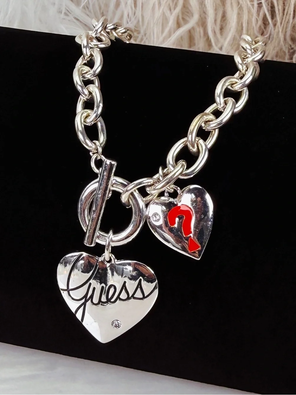 GUESS Silver Tone Chunky Chain Double Heart Toggle Charm Statement Necklace